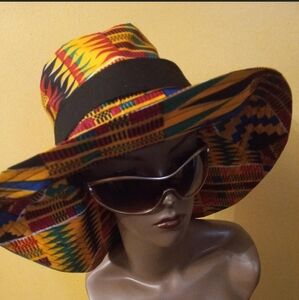 WOMENS NEW HANDMADE WIDE BRIM SUN HAT ,YELLOW MULTI COLOR M